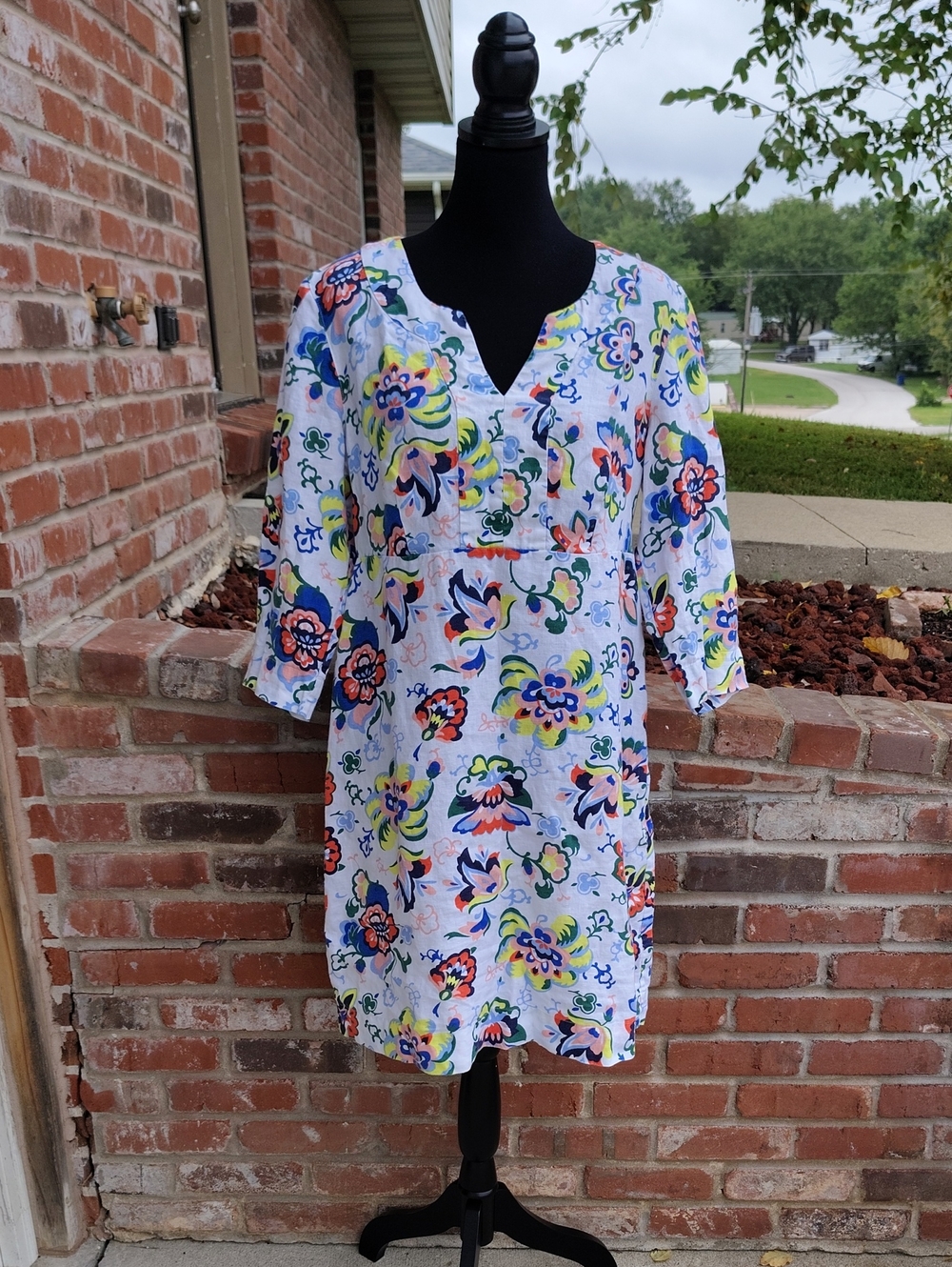 Boden 100% Linen 3/4 Sleeves V Neck Floral Mini Dress Size 10L Beachy Bohemian - Picture 2 of 16